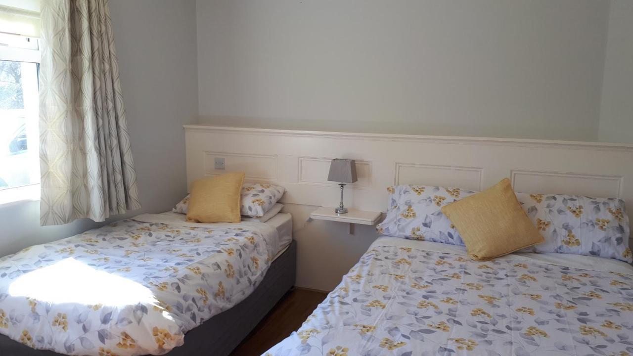 Green Acres Guesthouse- Accommodation Only Lower Coolcorcoran Экстерьер фото